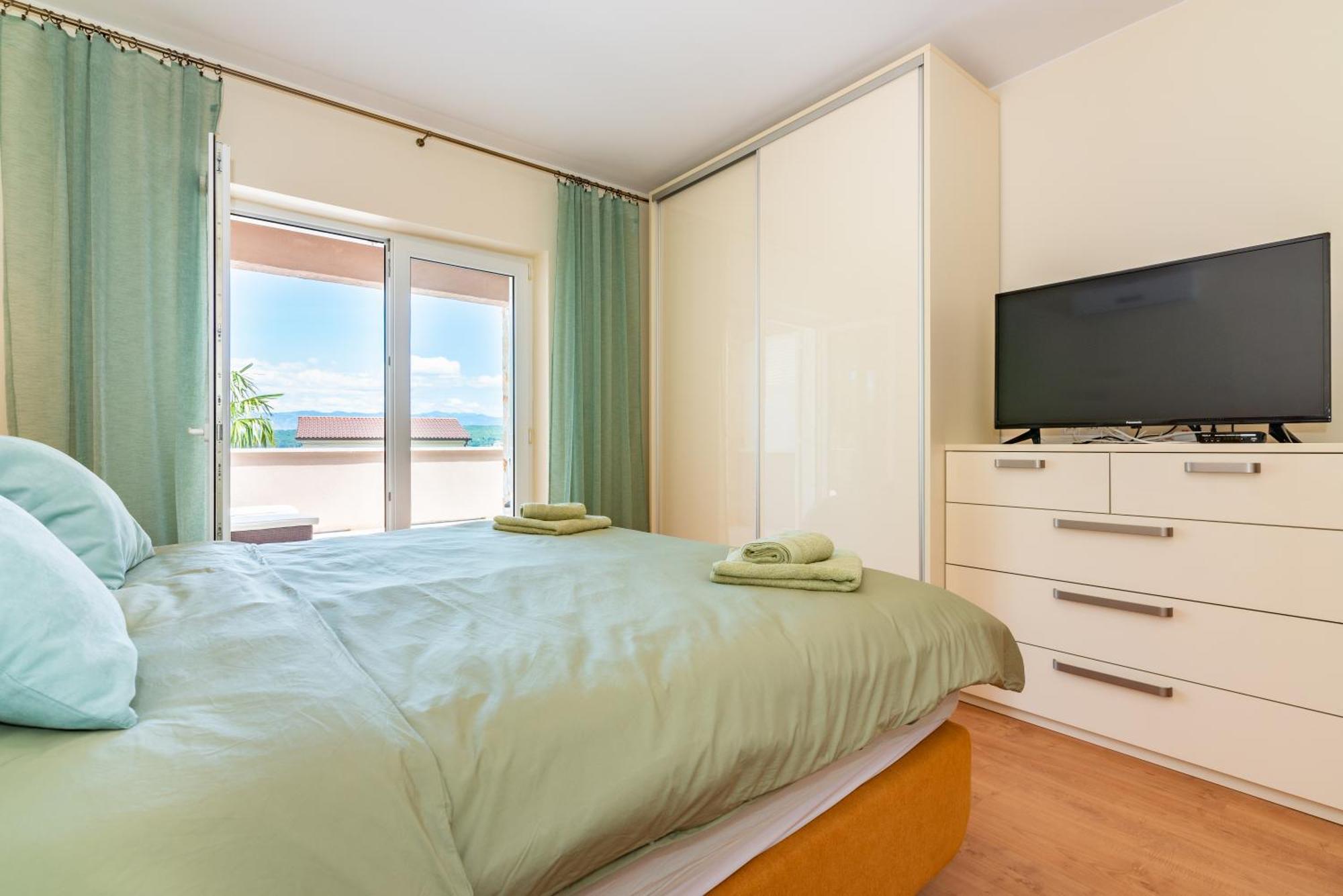 Private Soulset With Swimming Pool * Vantacici